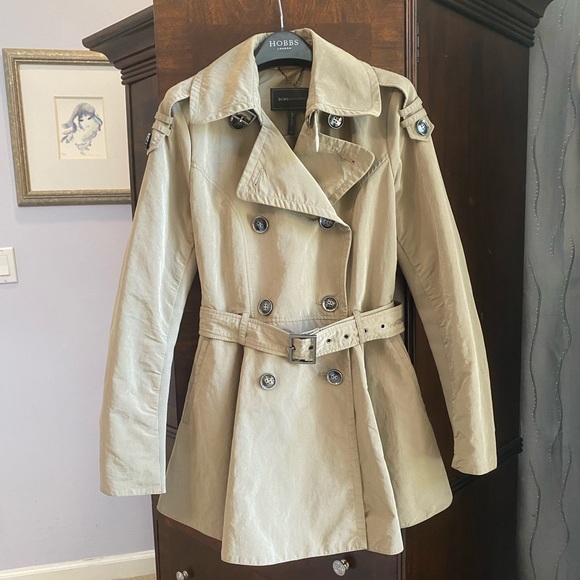 ❌SOLD❌BCBGMaxAzria Trench Coat Size Medium - Picture 7 of 16